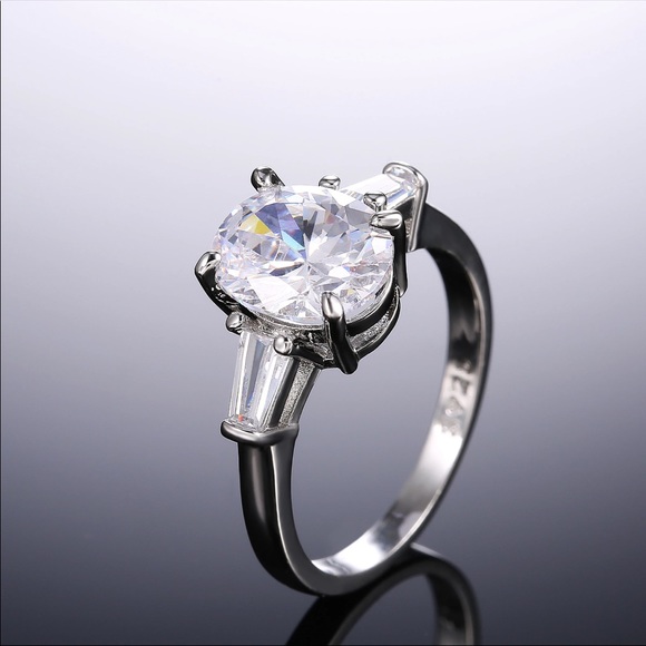 New Women’s 925 Silver Zircon Women’s Ring - Picture 6 of 6